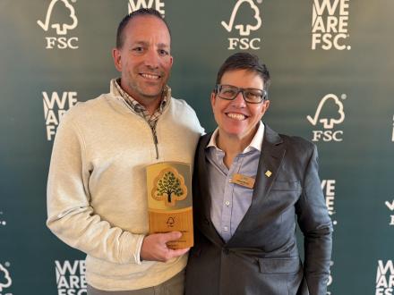 Turner Construction Accepts 2025 Leadership Award